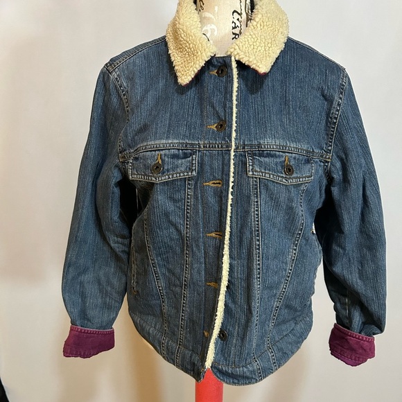 L.L. Bean Denim Sherpa-Lined Jacket - Picture 10 of 13